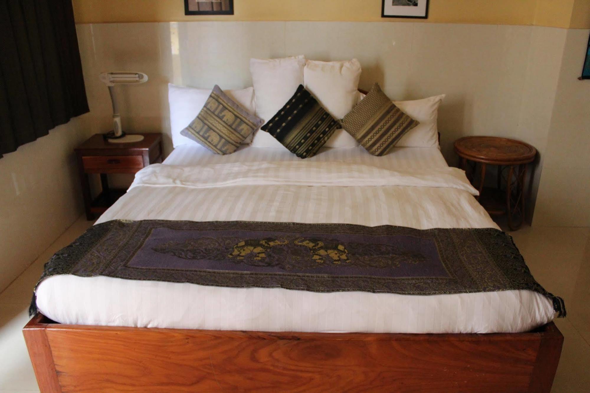 Seven Candles Guesthouse Siem Reap Dış mekan fotoğraf